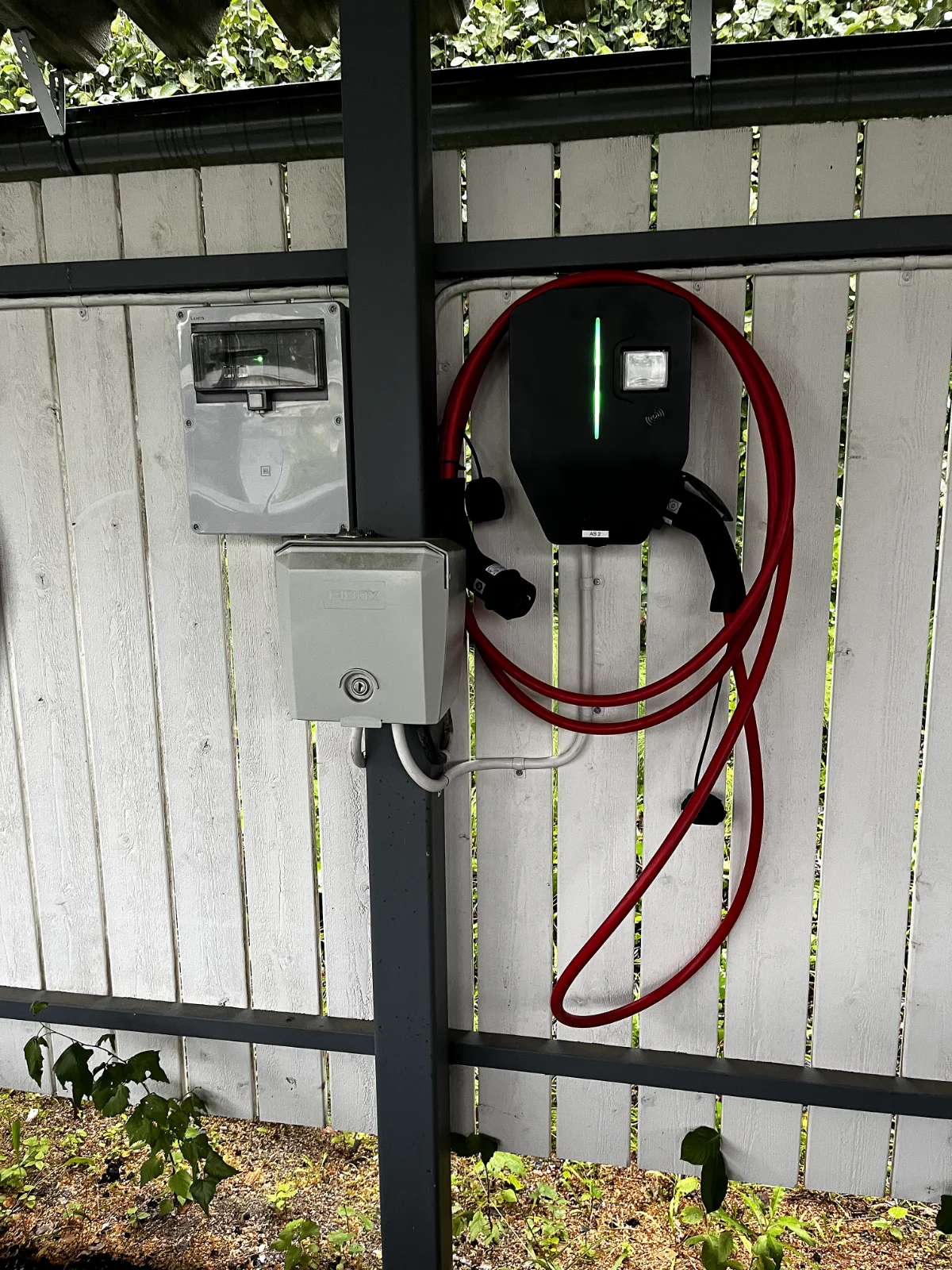 Taloyhtiöiden sähköauton latausasemat